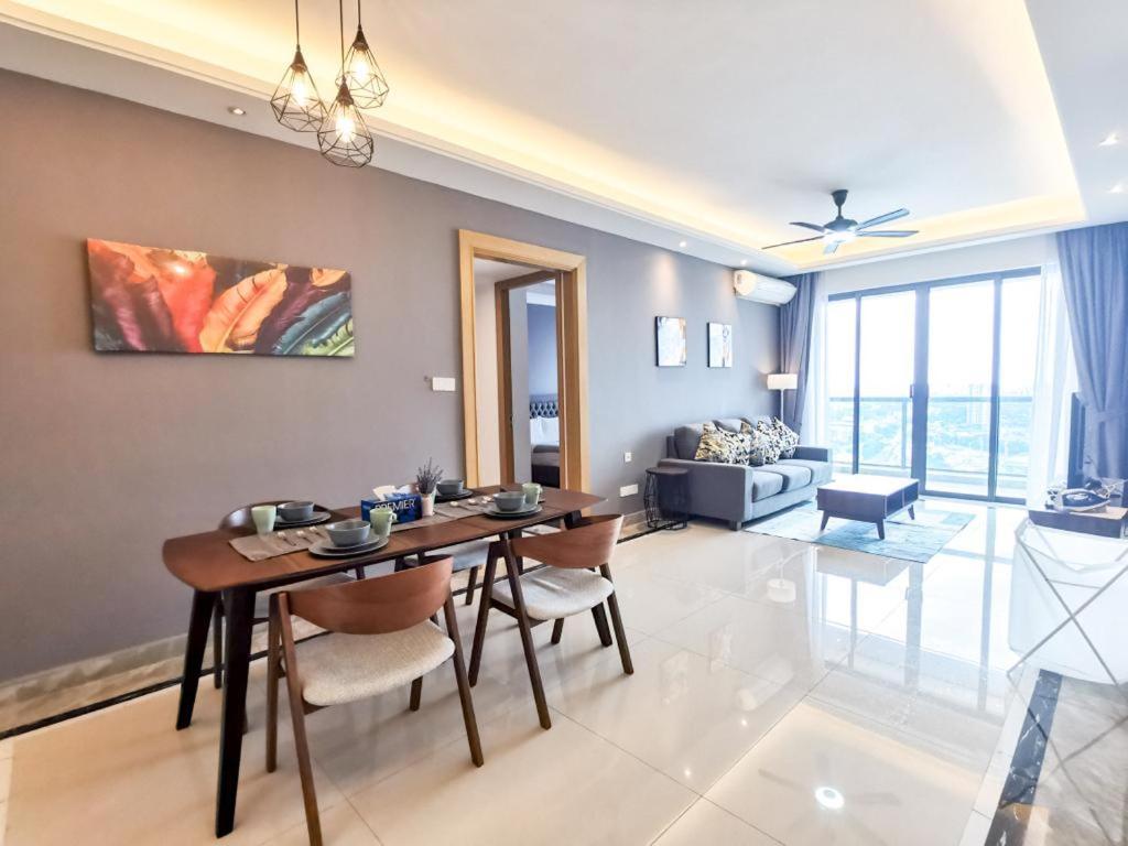 R&F Princess Cove Ciq Premium Sea & City View Suites By Neo Джохор-Бару Екстер'єр фото