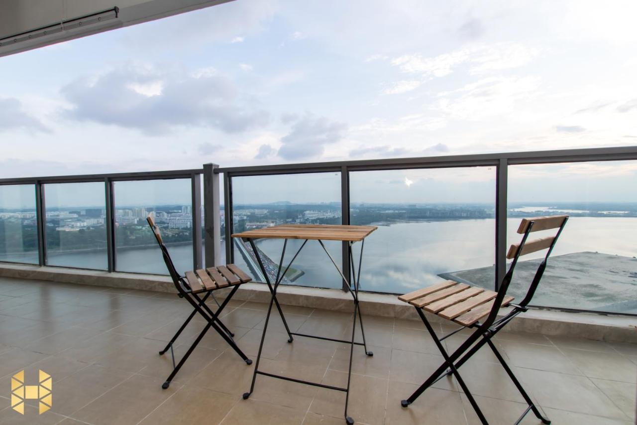 R&F Princess Cove Ciq Premium Sea & City View Suites By Neo Джохор-Бару Екстер'єр фото